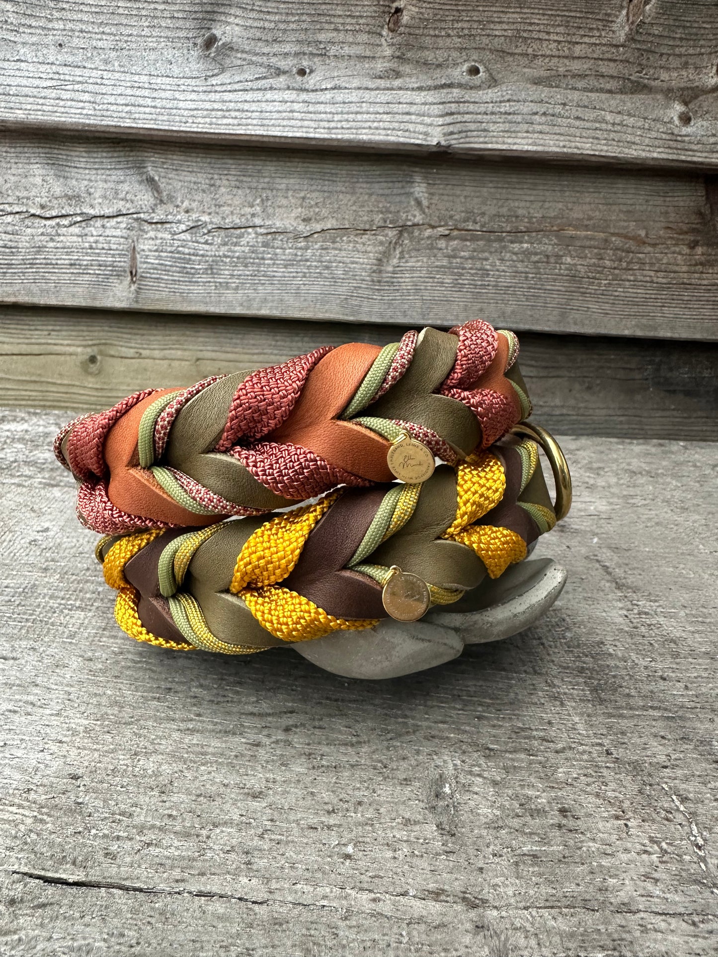 Lederhalsband Tau/Paracord